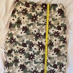 Camo/flower Max Studio skirt